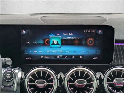 Used 2020 Mercedes-Benz GLB 250 image 13