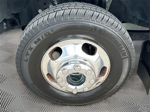 Used 2022 Ford F350 Platinum image 31