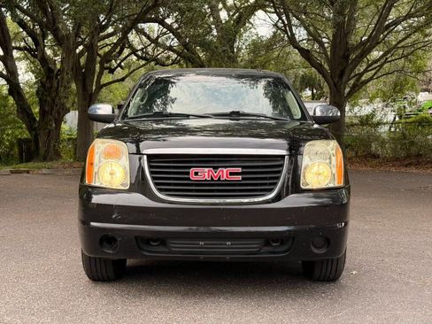 Used 2014 GMC Yukon SLE AWD/4WD image 1