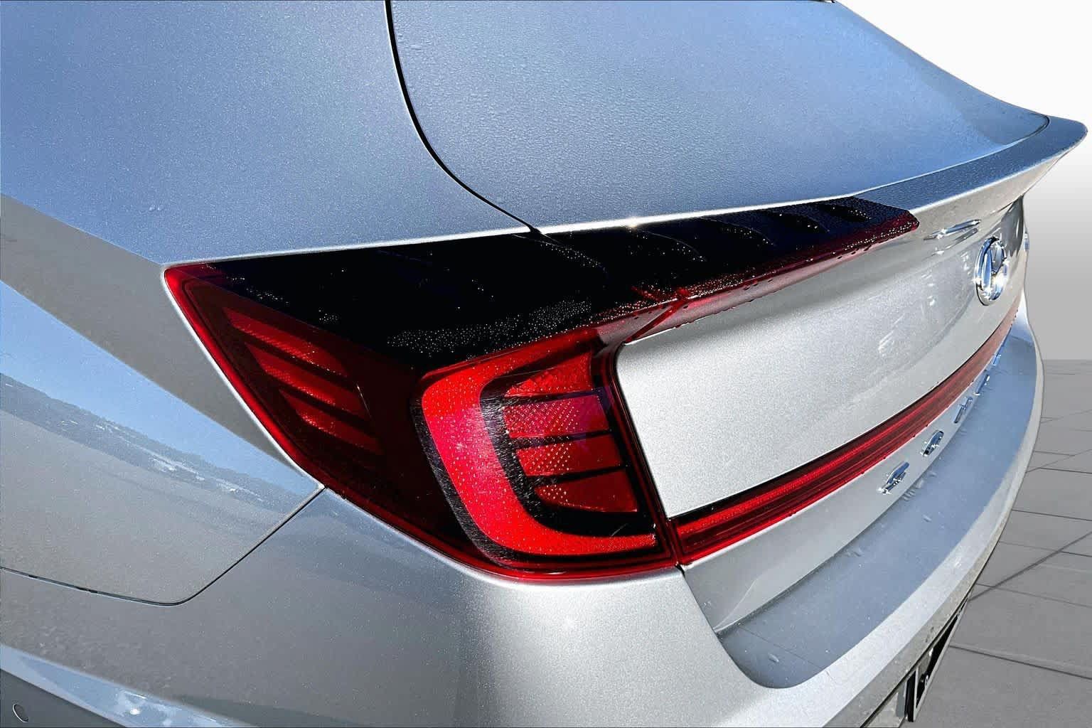 Used 2020 Hyundai Sonata Limited FWD image 29