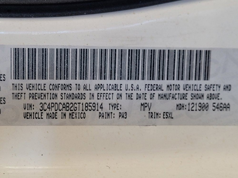 Used 2016 Dodge Journey SE w/ Flexible Seating Group FWD image 33