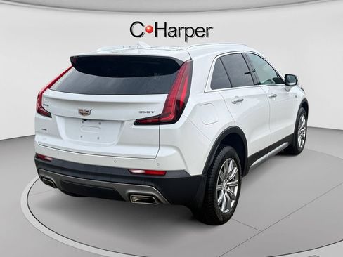 Used 2022 Cadillac XT4 Premium Luxury w/ Enhanced Visibility Package AWD/4WD image 3