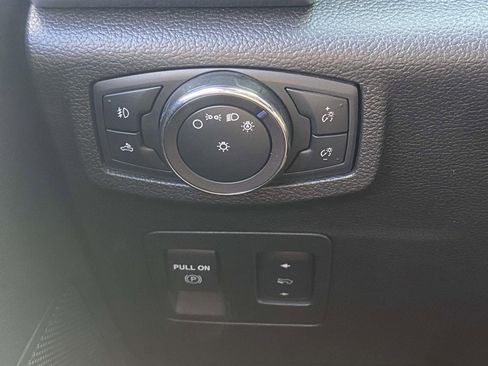 Used 2019 Ford F150 XLT w/ Equipment Group 302A Luxury image 21