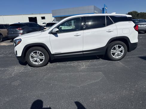 Used 2019 GMC Terrain SLE image 2