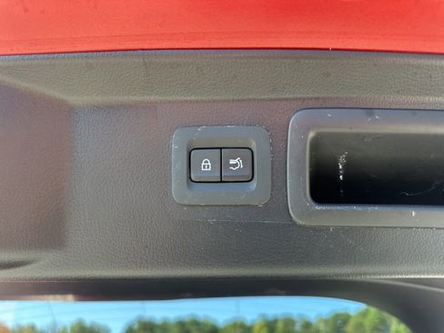 Used 2024 MAZDA CX-50 AWD 2.5 S w/ Preferred Package image 28