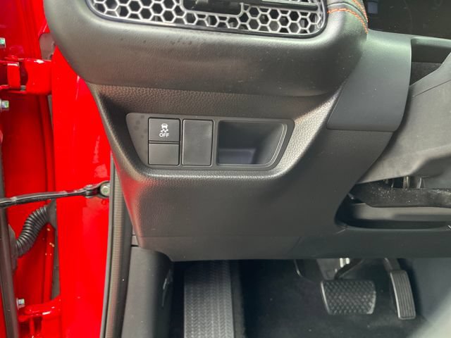 Certified 2025 Honda HR-V Sport image 30