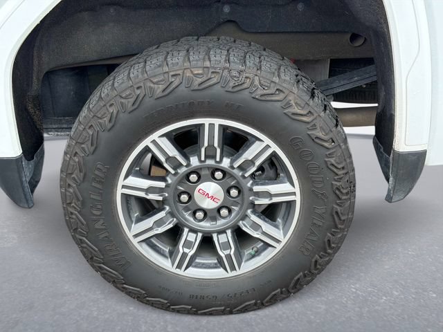Used 2024 GMC Sierra 1500 AT4 AWD/4WD image 11