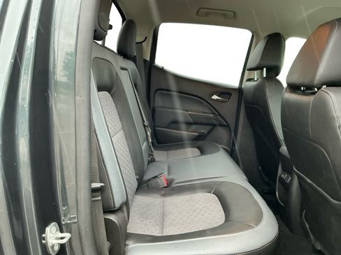 Used 2018 Chevrolet Colorado Z71 AWD/4WD image 13