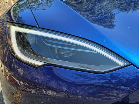 Used 2023 Tesla Model S AWD/4WD image 25
