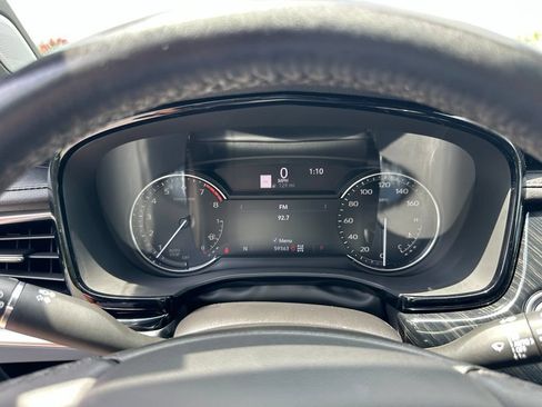 Used 2022 Cadillac XT6 Premium Luxury AWD/4WD image 28
