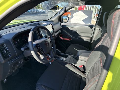 New 2026 Nissan Frontier PRO-4X w/ Pro-4x Convenience Package image 4