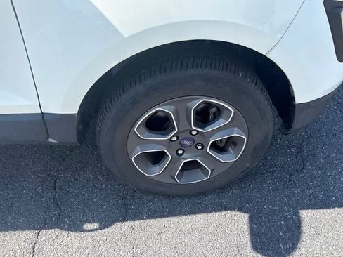Used 2021 Ford EcoSport S AWD/4WD image 9
