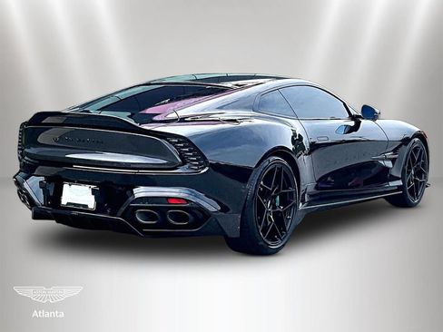 Used 2025 Aston Martin Vanquish RWD image 11
