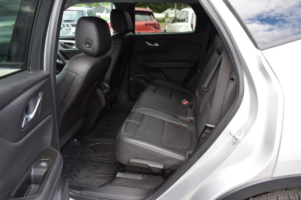 Used 2020 Chevrolet Blazer LT FWD image 34