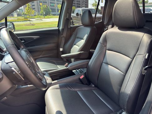 Used 2022 Honda Ridgeline RTL-E image 11