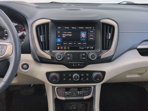 Certified 2022 GMC Terrain Denali w/ Denali Premium Package AWD/4WD image 14