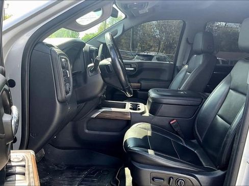 Used 2019 Chevrolet Silverado 1500 LT Trail Boss image 9