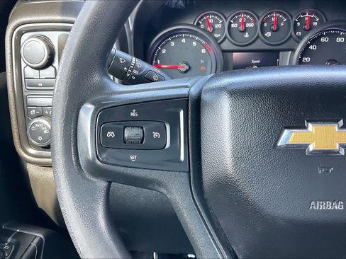 Used 2022 Chevrolet Silverado 2500 Custom w/ Custom Convenience Package image 23