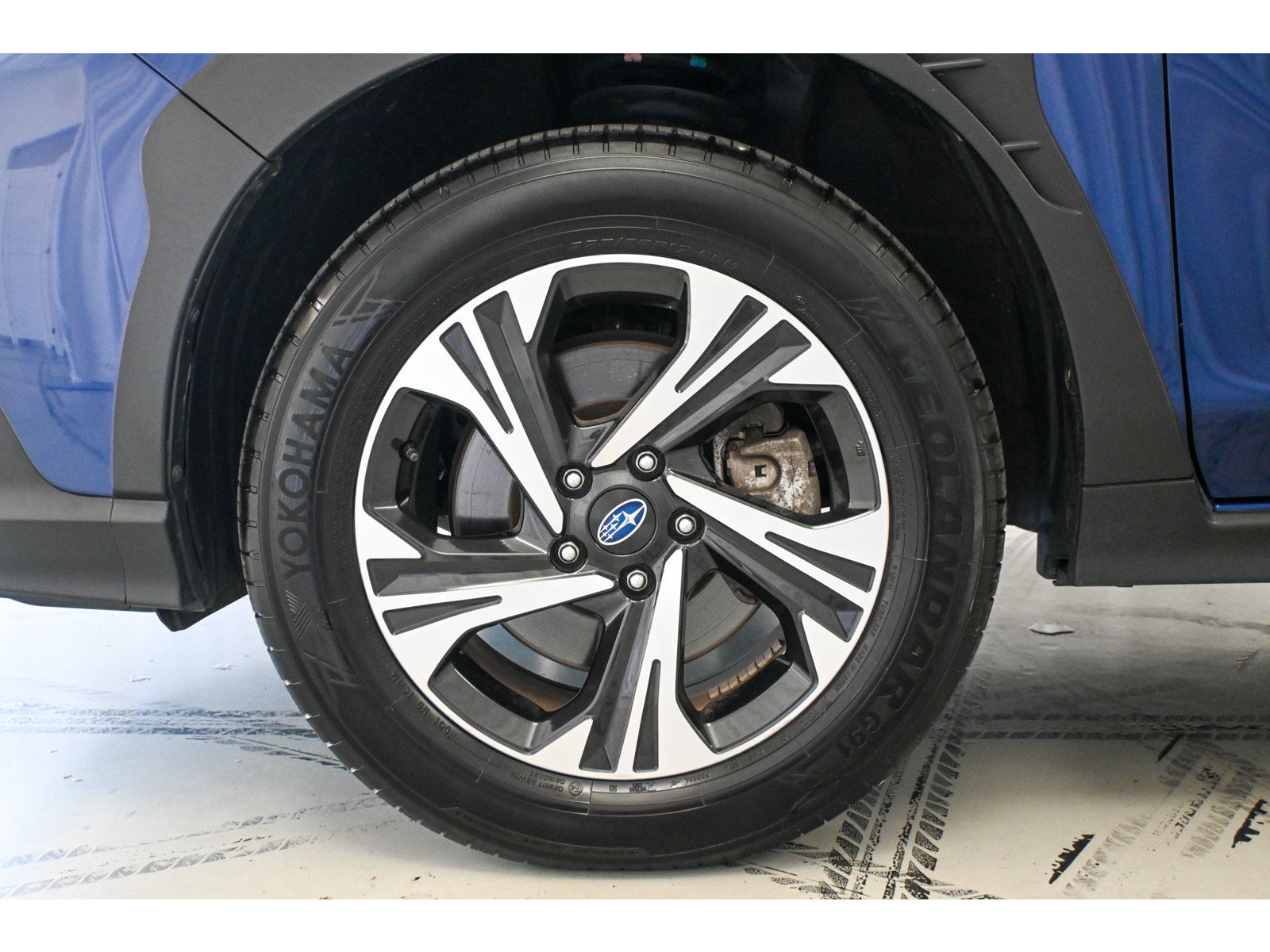 Used 2025 Subaru Crosstrek 2.5i Premium AWD/4WD image 23