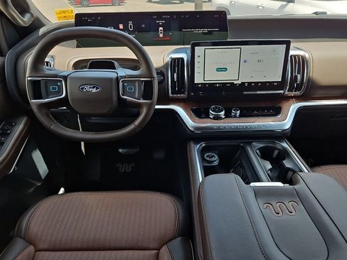 New 2027 Ford Expedition King Ranch RWD image 20