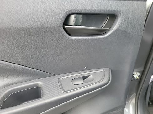 New 2025 Nissan Versa S image 19