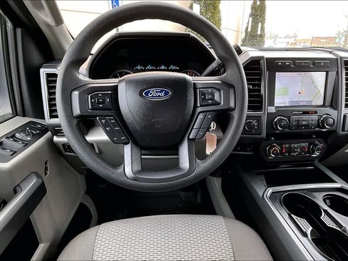 Used 2020 Ford F250 XLT w/ XLT Premium Package image 5