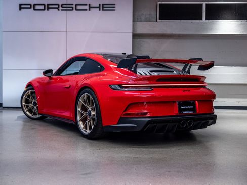 Certified 2024 Porsche 911 GT3 RWD image 3