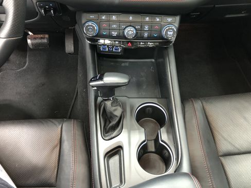 Certified 2024 Dodge Durango GT image 21