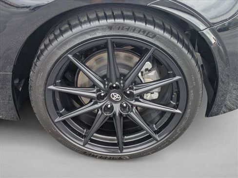 Used 2024 Toyota GR86 Premium RWD image 22