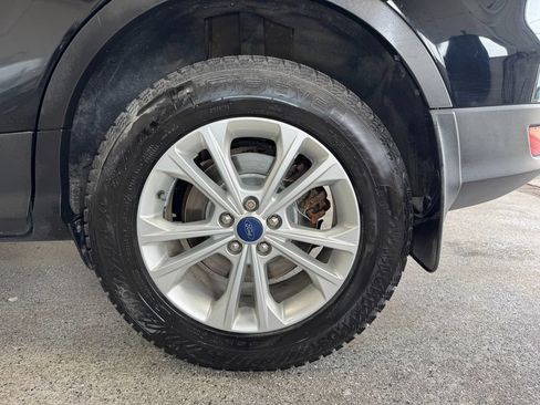 Used 2018 Ford Escape SEL w/ Ford Safe & Smart Package AWD/4WD image 24
