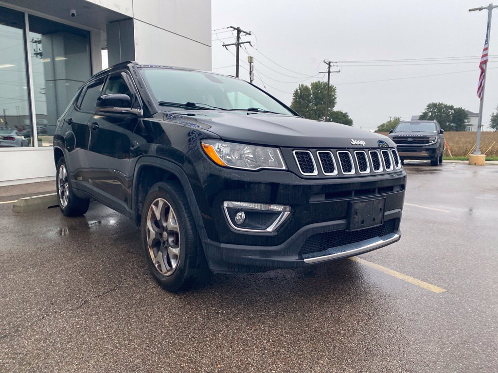 Used 2019 Jeep Compass Limited w/ Safety & Security Group AWD/4WD image 4