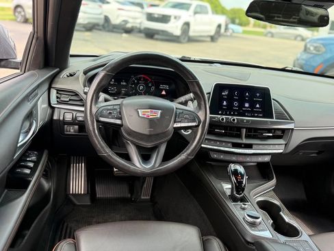 Used 2021 Cadillac CT4 V w/ Technology Package AWD/4WD image 8