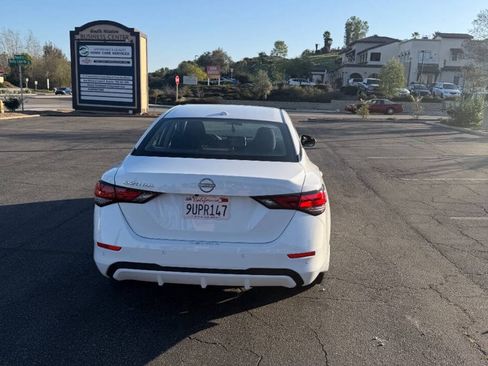 Used 2025 Nissan Sentra SV w/ Trunk Package FWD image 6