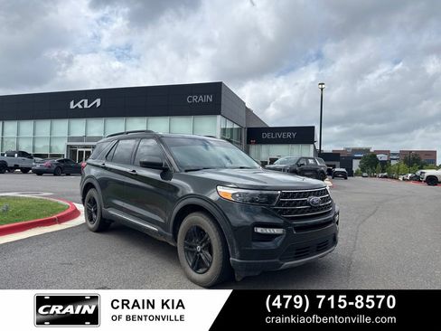 Used 2022 Ford Explorer XLT w/ Equipment Group 202A AWD/4WD image 1