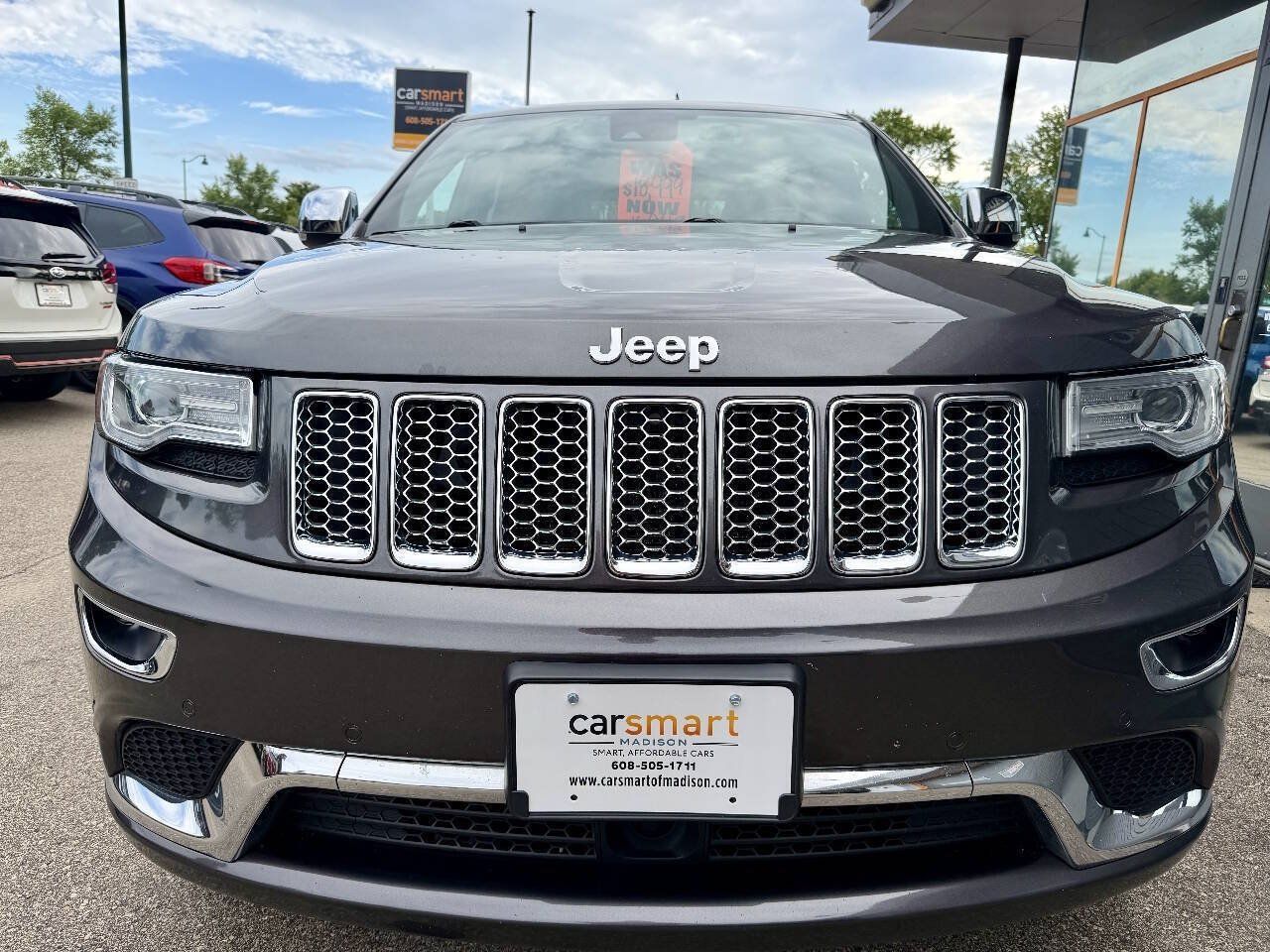 Used 2016 Jeep Grand Cherokee Summit AWD/4WD image 5