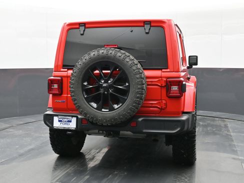Used 2021 Jeep Wrangler Unlimited Sahara w/ Cold Weather Group image 7