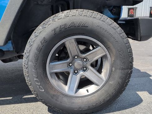 Used 2012 Jeep Wrangler Sport image 10