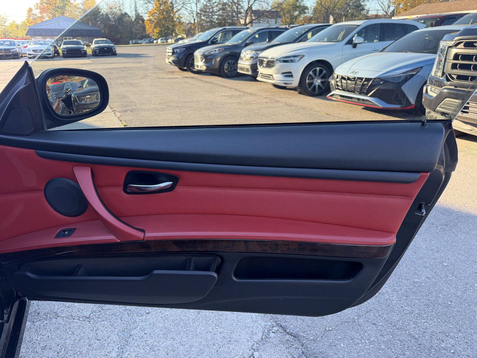 Used 2013 BMW 328i Convertible RWD image 17