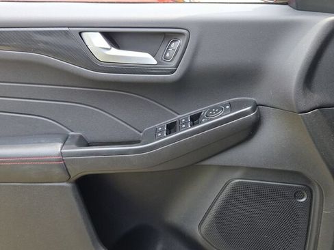 Used 2025 Ford Escape ST-Line w/ Tech Pack #1 FWD image 27