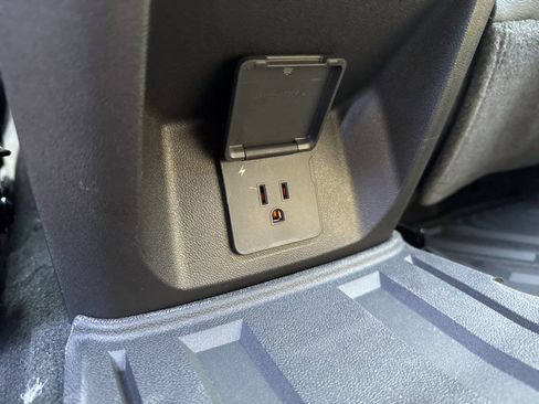 New 2026 GMC Canyon Denali image 49