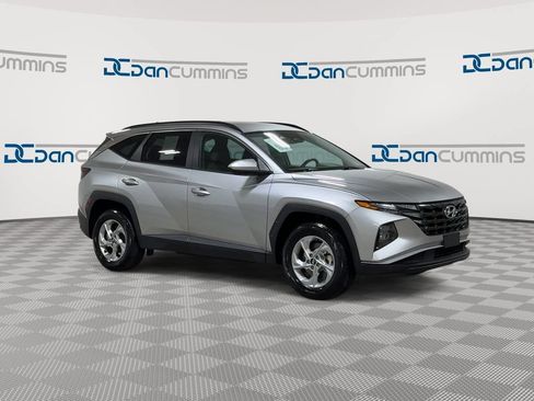 Used 2024 Hyundai Tucson SEL AWD/4WD image 2