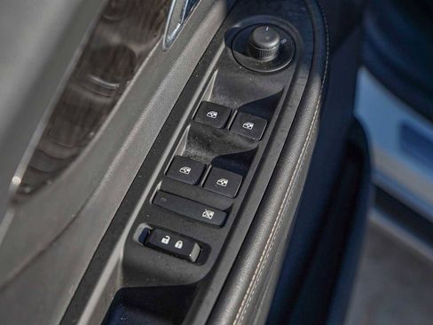 Used 2015 Buick Encore Convenience image 24