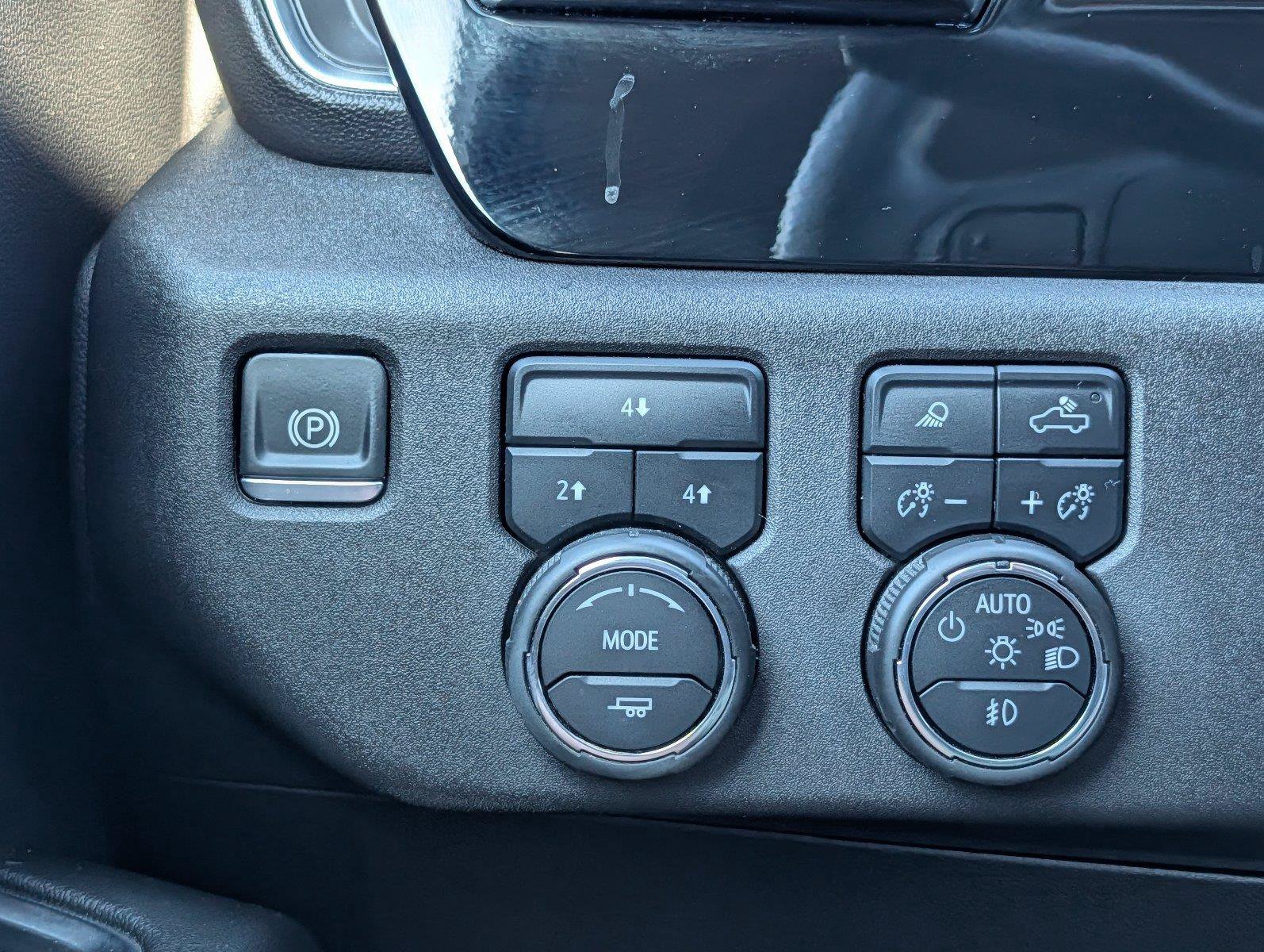 Used 2024 Chevrolet Silverado 3500 LT w/ All Star Edition AWD/4WD image 28