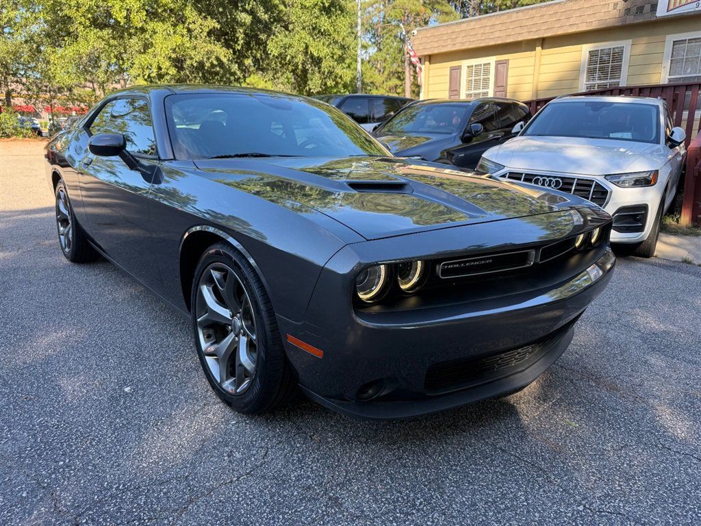 Used 2017 Dodge Challenger SXT w/ Sound Group RWD image 4