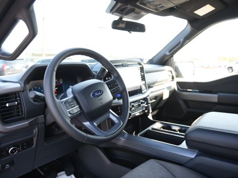 New 2026 Ford F150 XLT w/ XLT Chrome Appearance Package AWD/4WD image 15