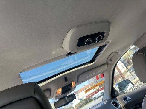 Used 2011 Dodge Durango Crew w/ Trailer Tow Group IV image 34