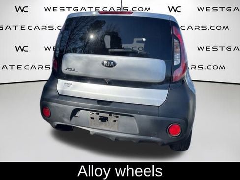 Used 2017 Kia Soul w/ Convenience Package image 10
