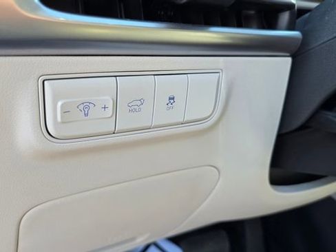 Used 2025 Hyundai Tucson SEL image 17