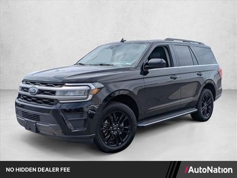 Used 2022 Ford Expedition XLT RWD image 1