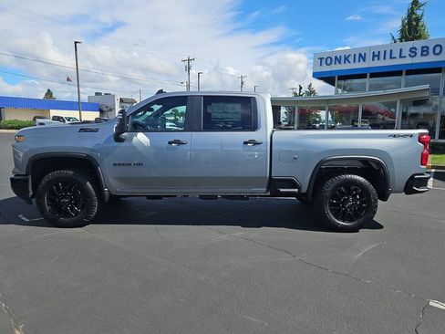 New 2026 Chevrolet Silverado 2500 Custom w/ Custom Value Package AWD/4WD image 3